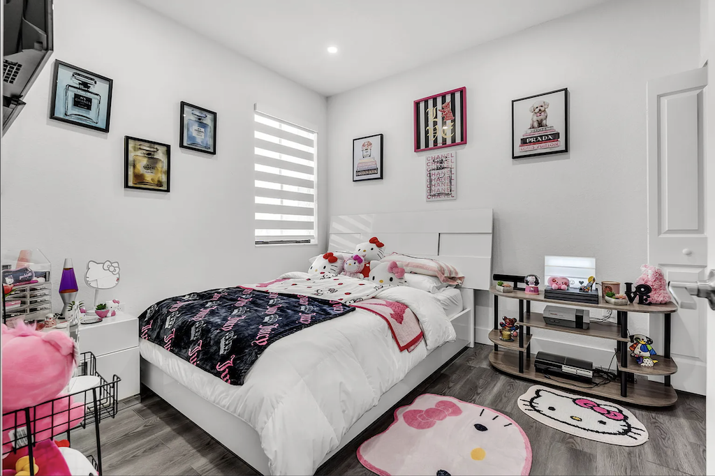 14782 SW 181st Ter, Miami, FL 33187