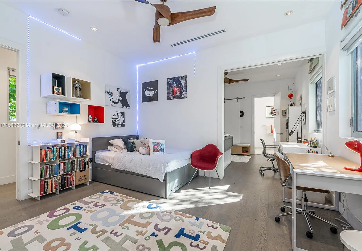 6495 SW 85th St, Miami, FL 33143