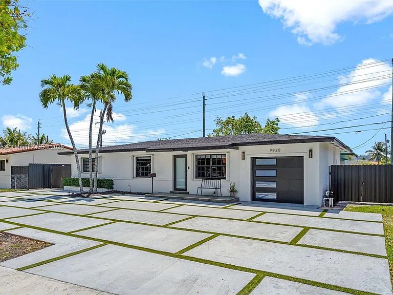 9920 SW 35th Ter, Miami, FL 33165