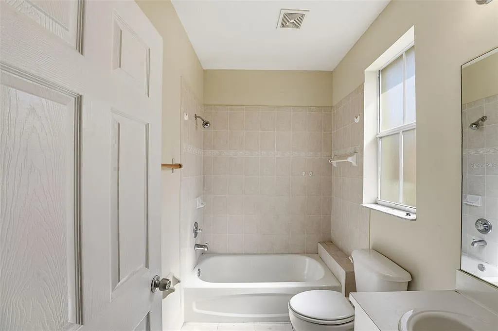 12433 SW 122nd Ct, Miami, FL 33186