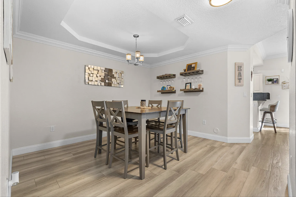 8181 SW 118th Ct, Miami, FL 33183