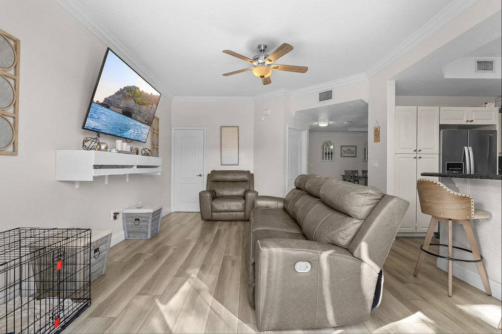 8181 SW 118th Ct, Miami, FL 33183